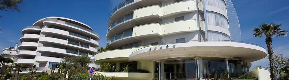 Hotel Premier & Suites - Premier Resort Milano Marittima