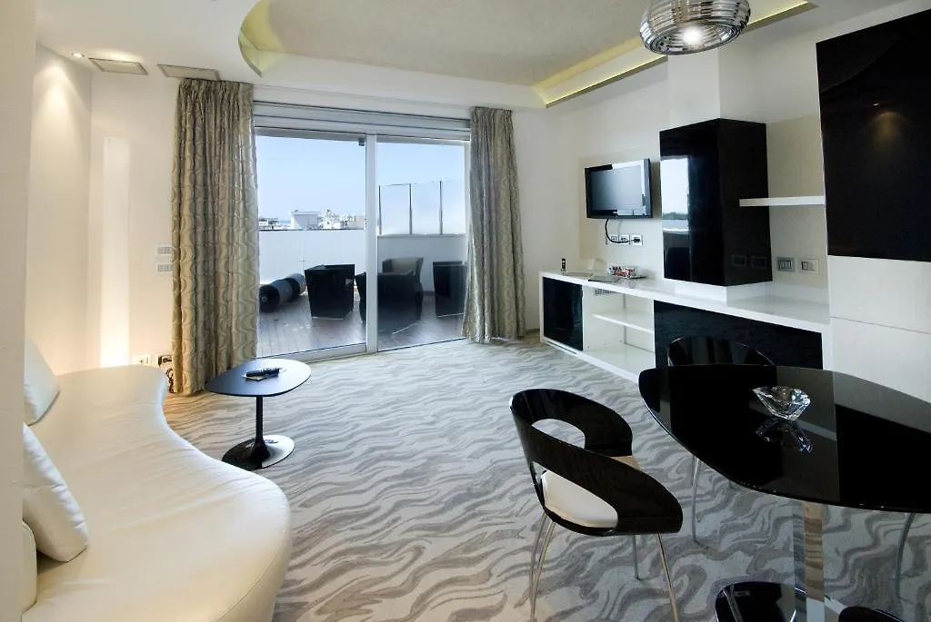 Hotel Premier & Suites - Premier Resort Milano Marittima