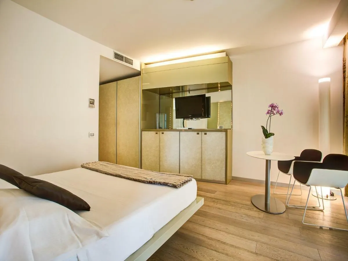 Hotel Premier & Suites - Premier Resort Milano Marittima